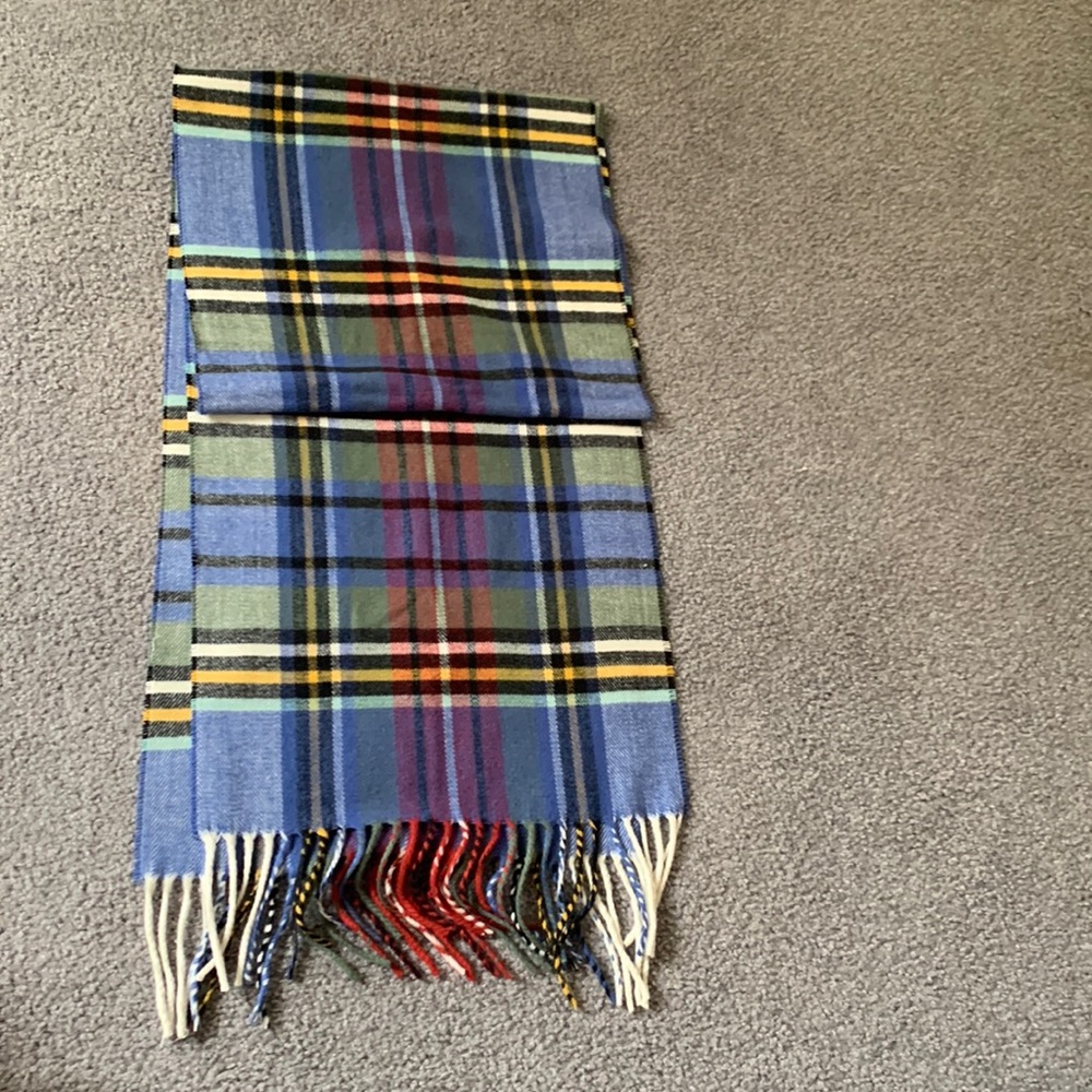 Plaid scarf